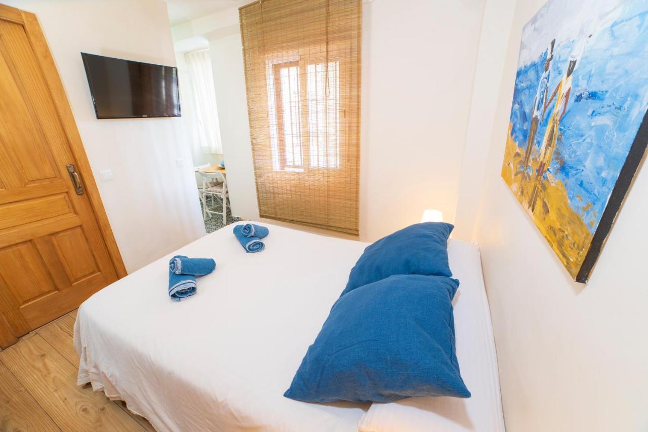 מאלגה Studio In City Center Next To The Beach מראה חיצוני תמונה